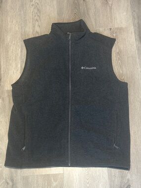 Columbia Sportswear Fleece Vest | Size L | Charcoal Gray | Full Zip